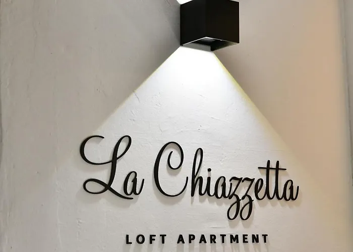 La Chiazzetta Loft 阿谢亚