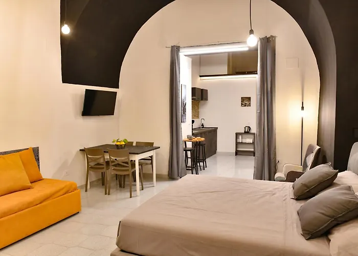 La Chiazzetta Loft 公寓 阿谢亚